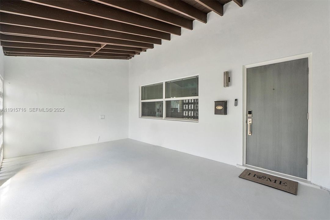 En Venta: $799,000 (4 camas, 2 baños, 1758 Pies cuadrados)