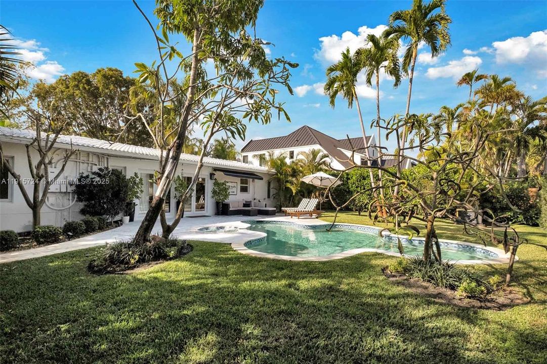 For Sale: $1,580,000 (4 beds, 2 baths, 2010 Square Feet)