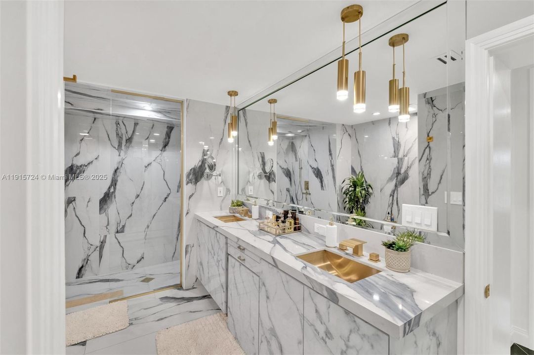 For Sale: $1,580,000 (4 beds, 2 baths, 2010 Square Feet)