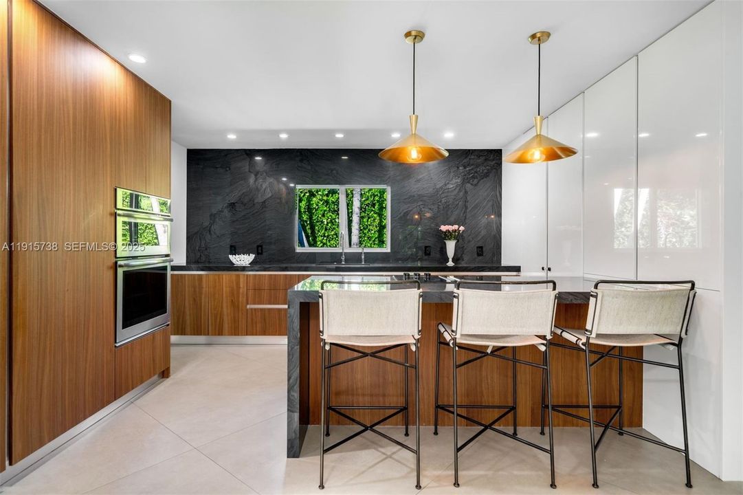 For Sale: $4,000,000 (4 beds, 4 baths, 3191 Square Feet)