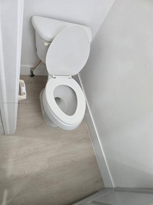 最近租的: $2,200 (2 贝兹, 1 浴室, 885 平方英尺)