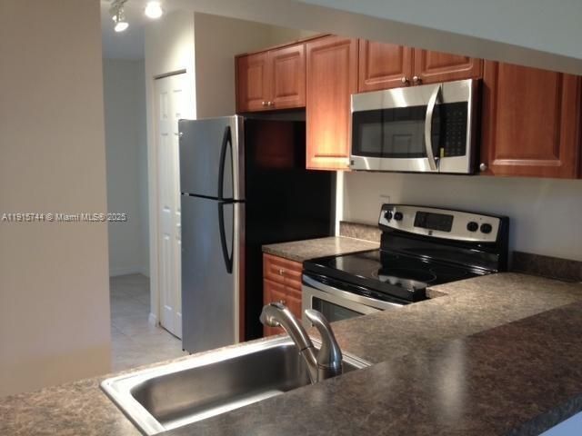 For Rent: $1,650 (1 beds, 1 baths, 0 Square Feet)