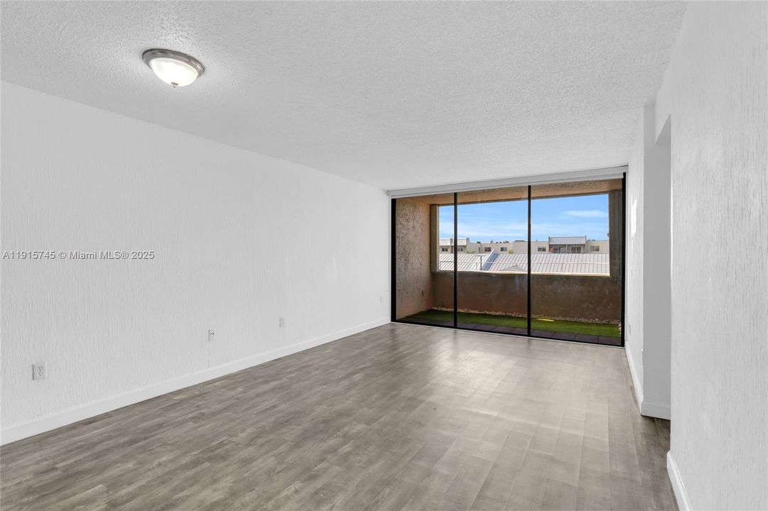 For Sale: $284,500 (2 beds, 1 baths, 0 Square Feet)