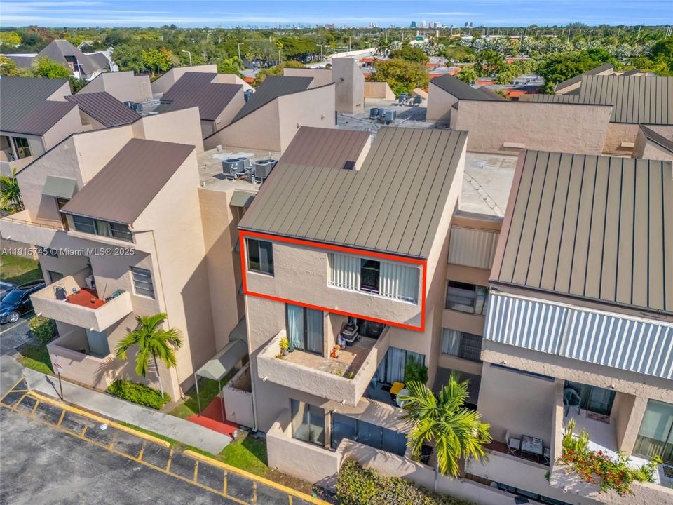 For Sale: $284,500 (2 beds, 1 baths, 0 Square Feet)