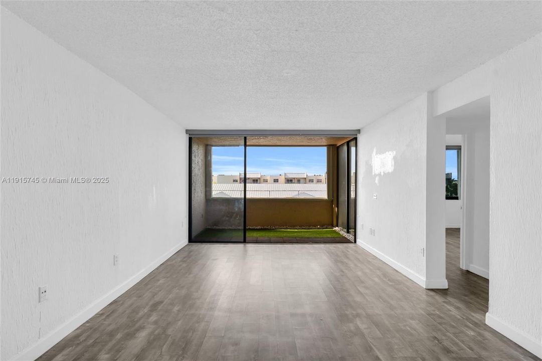 For Sale: $284,500 (2 beds, 1 baths, 0 Square Feet)