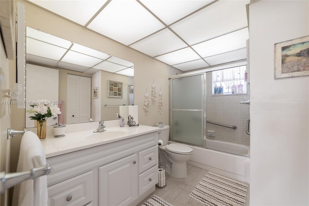 En Venta: $189,900 (1 camas, 1 baños, 900 Pies cuadrados)