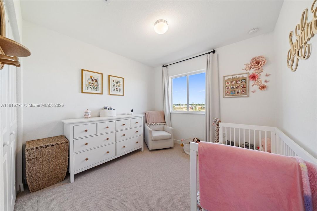 For Sale: $340,000 (3 beds, 2 baths, 1464 Square Feet)