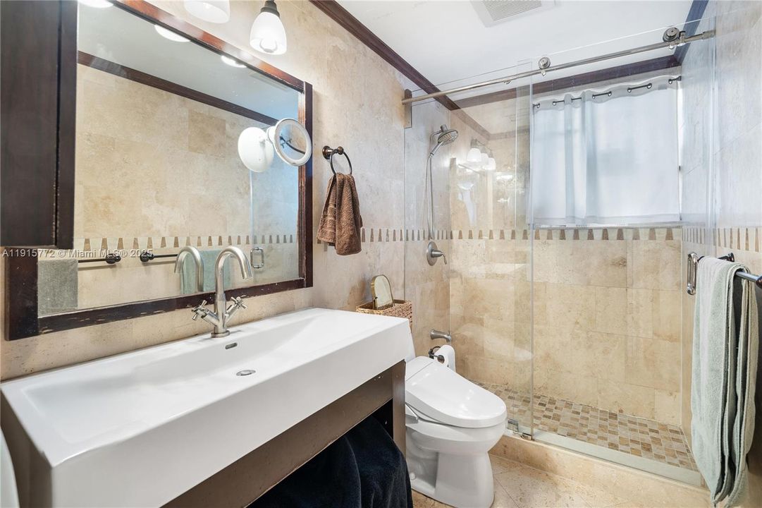 Active With Contract: $999,500 (3 beds, 2 baths, 1515 Square Feet)