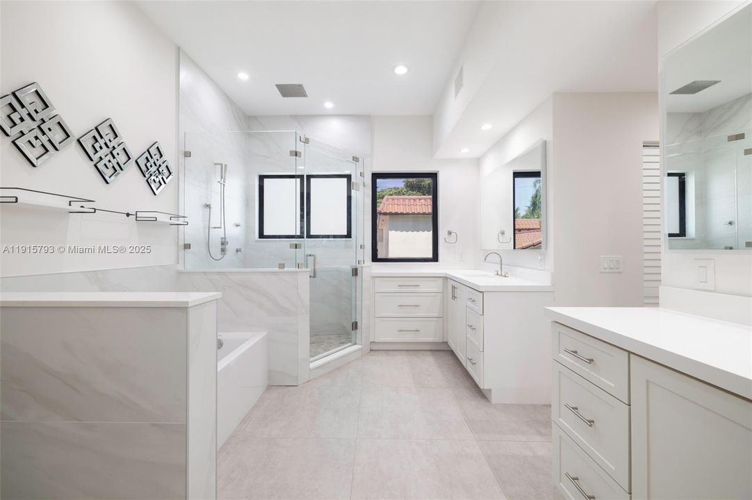 待售: $3,690,000 (5 贝兹, 4 浴室, 4675 平方英尺)