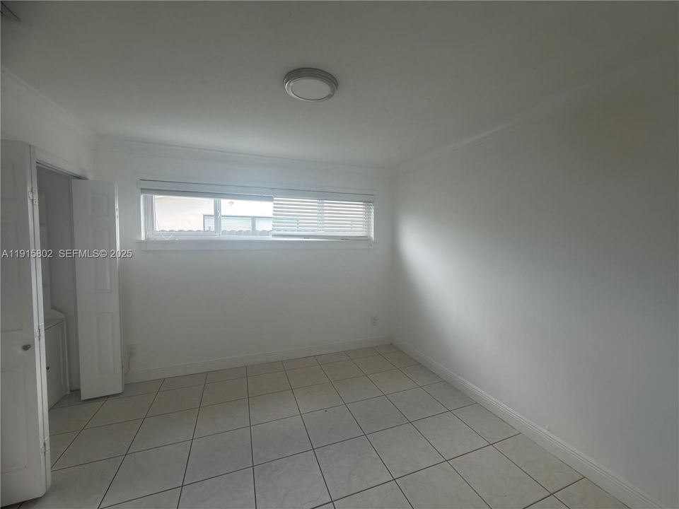 For Rent: $5,699 (4 beds, 3 baths, 1995 Square Feet)