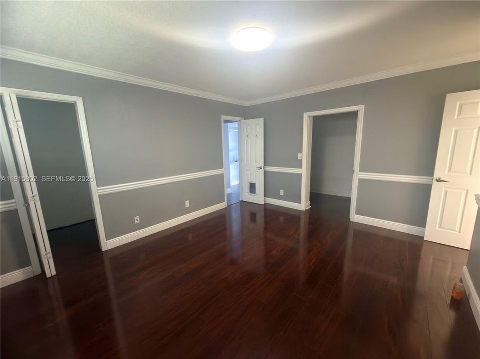 For Rent: $5,699 (4 beds, 3 baths, 1995 Square Feet)