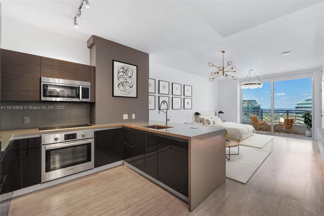 待售: $499,000 (0 贝兹, 1 浴室, 507 平方英尺)