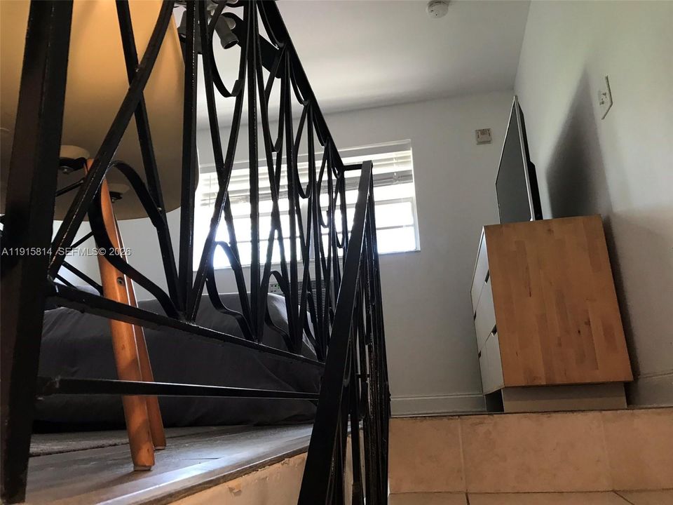 出租: $1,700 (1 贝兹, 1 浴室, 576 平方英尺)