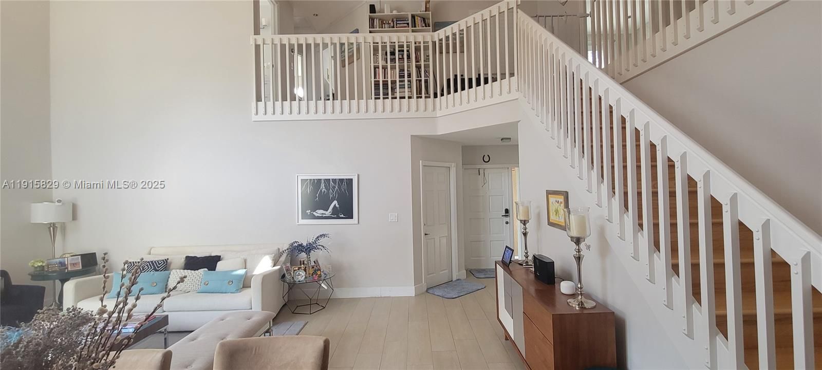 For Rent: $5,800 (4 beds, 2 baths, 2300 Square Feet)