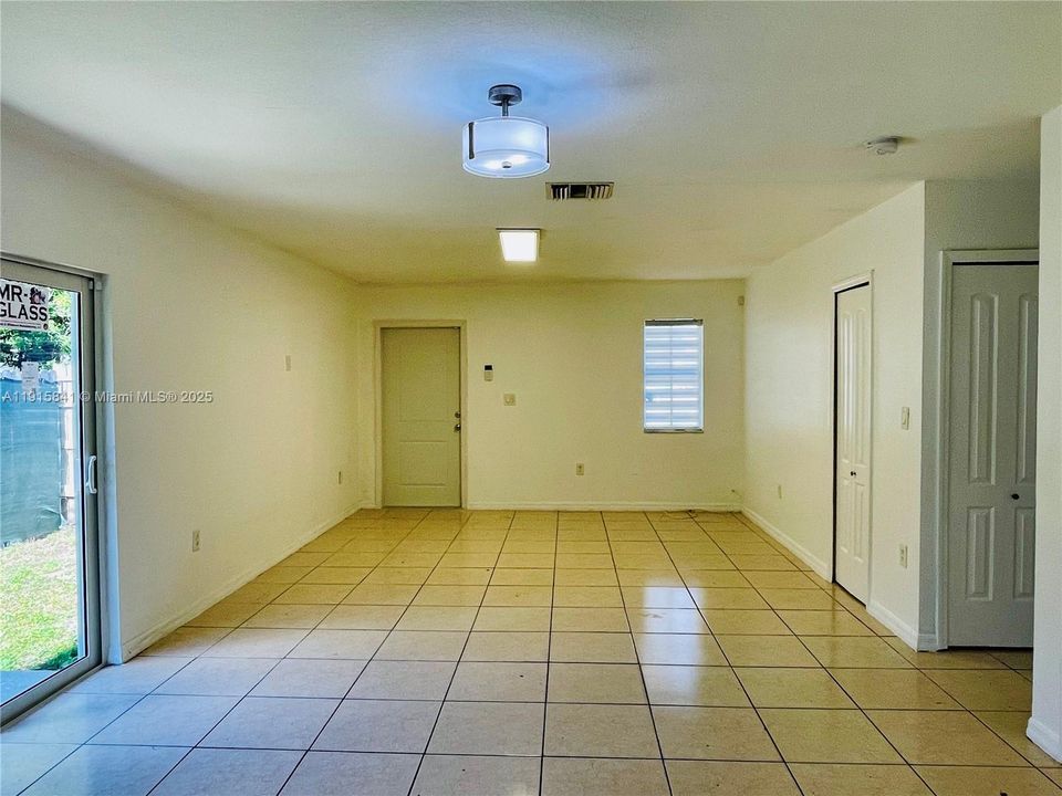 Active With Contract: $445,000 (4 beds, 2 baths, 1427 Square Feet)