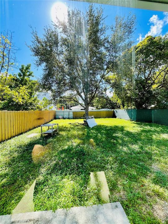 Active With Contract: $445,000 (4 beds, 2 baths, 1427 Square Feet)