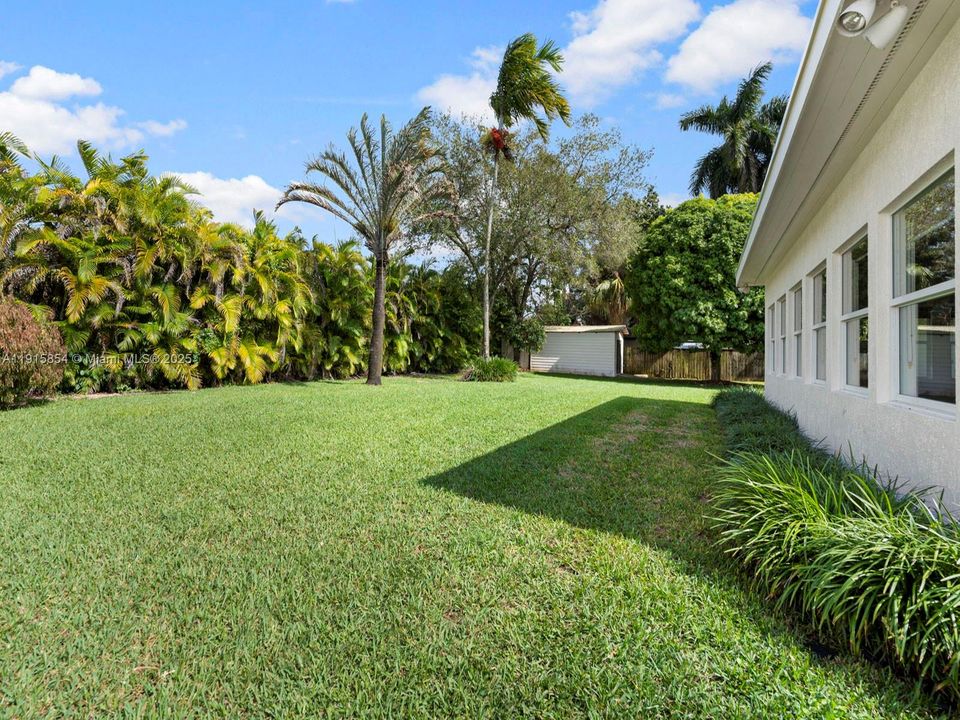 For Sale: $939,990 (3 beds, 2 baths, 2804 Square Feet)