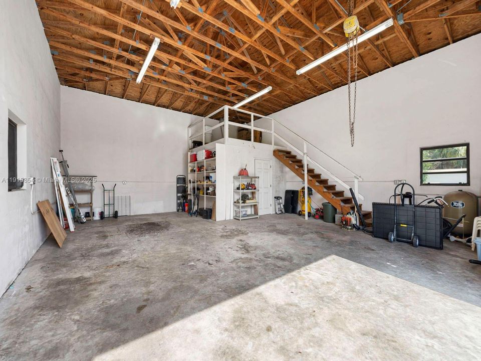 For Sale: $939,990 (3 beds, 2 baths, 2804 Square Feet)