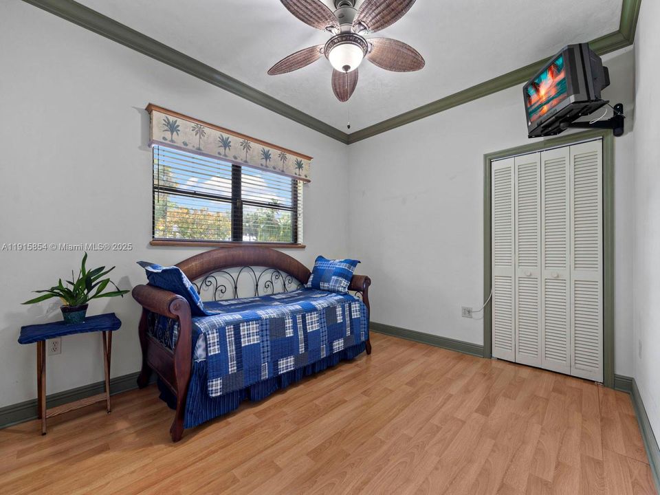 For Sale: $939,990 (3 beds, 2 baths, 2804 Square Feet)