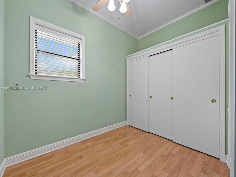 For Sale: $939,990 (3 beds, 2 baths, 2804 Square Feet)