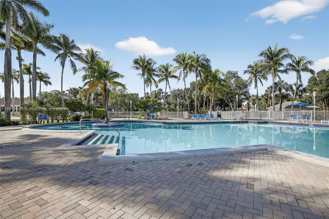 For Sale: $825,000 (4 beds, 2 baths, 2172 Square Feet)