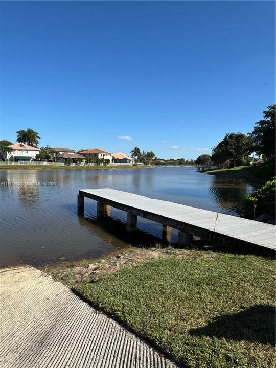 For Sale: $825,000 (4 beds, 2 baths, 2172 Square Feet)