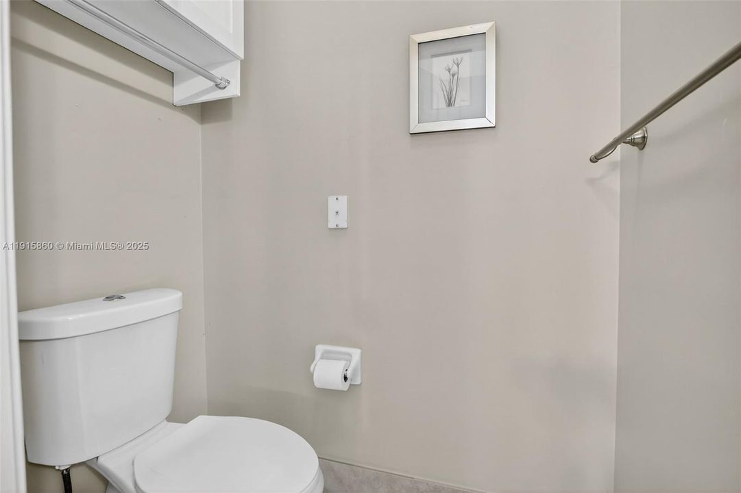 For Sale: $825,000 (4 beds, 2 baths, 2172 Square Feet)