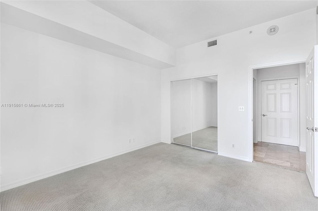 For Rent: $6,000 (2 beds, 2 baths, 1630 Square Feet)