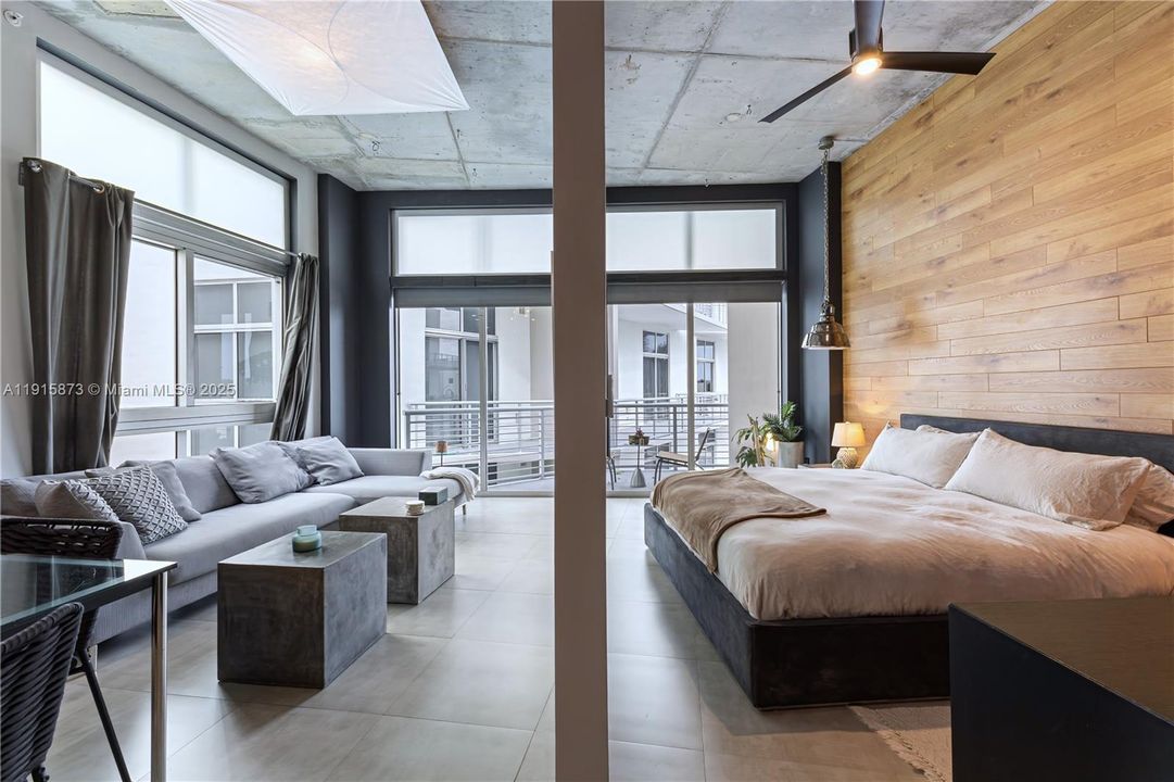 待售: $590,000 (1 贝兹, 1 浴室, 802 平方英尺)