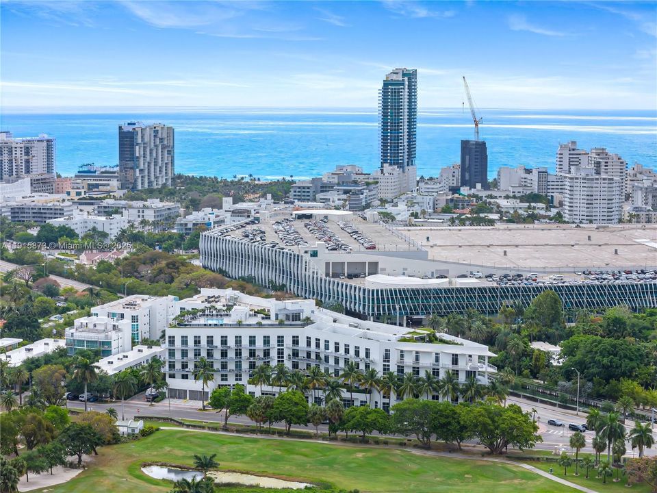 待售: $590,000 (1 贝兹, 1 浴室, 802 平方英尺)