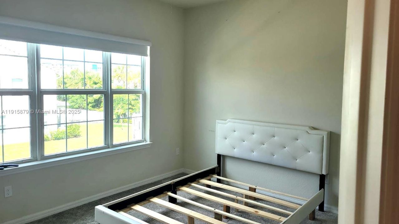 En Venta: $665,000 (3 camas, 2 baños, 1776 Pies cuadrados)