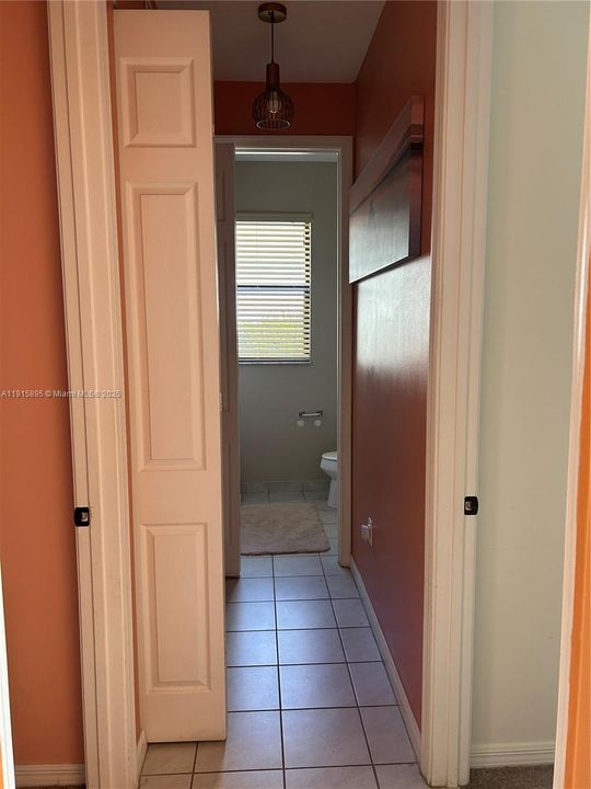 For Sale: $337,000 (3 beds, 2 baths, 1634 Square Feet)