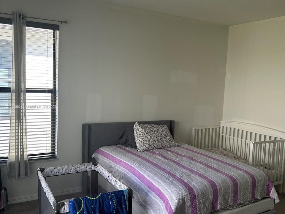 For Sale: $337,000 (3 beds, 2 baths, 1634 Square Feet)