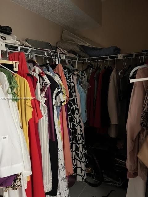 For Sale: $256,000 (2 beds, 2 baths, 1192 Square Feet)