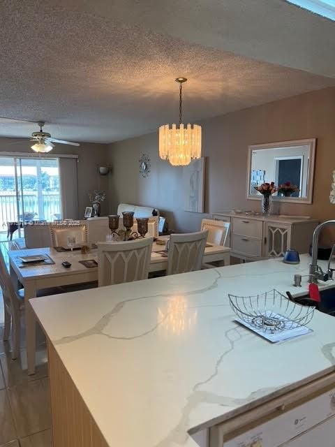 For Sale: $256,000 (2 beds, 2 baths, 1192 Square Feet)