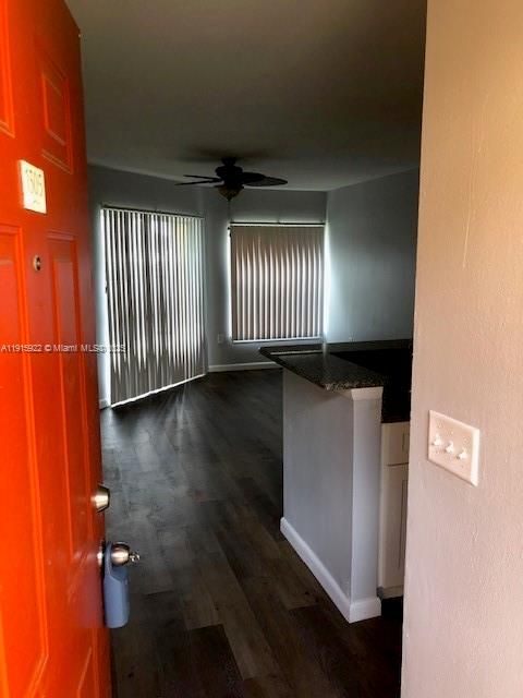 For Rent: $1,595 (1 beds, 1 baths, 533 Square Feet)
