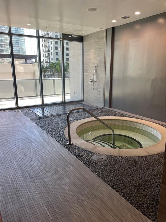 En Renta: $8,500 (3 camas, 4 baños, 1712 Pies cuadrados)