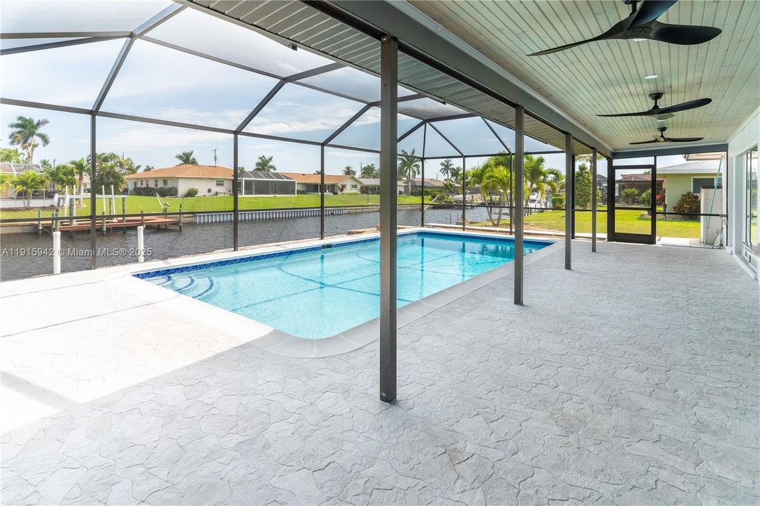 En Venta: $749,000 (3 camas, 2 baños, 1795 Pies cuadrados)