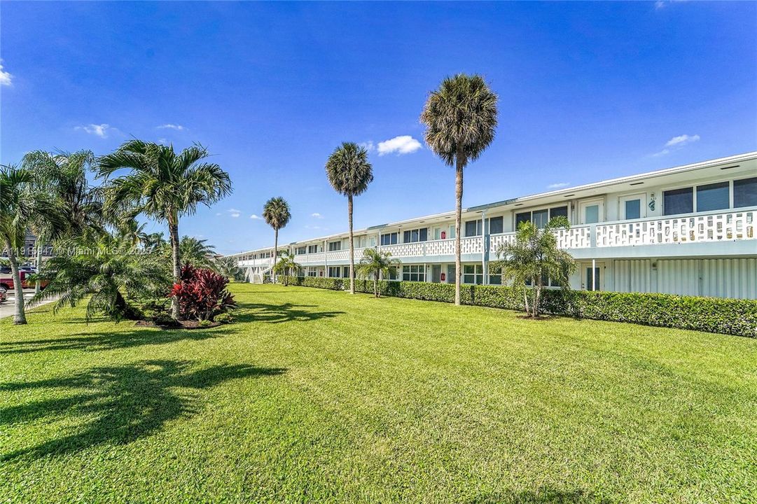 На продажу: $129,000 (1 спален, 1 ванн, 600 Квадратных фут)