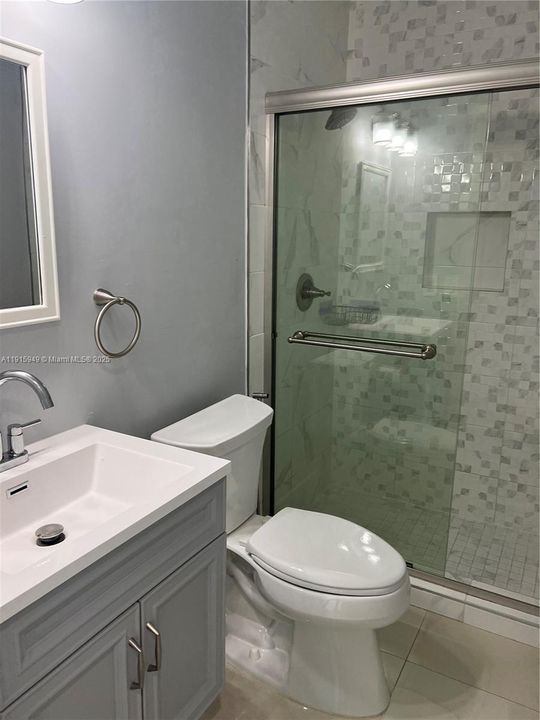 На продажу: $750,000 (4 спален, 2 ванн, 1248 Квадратных фут)