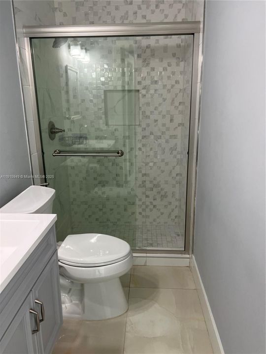 На продажу: $750,000 (4 спален, 2 ванн, 1248 Квадратных фут)