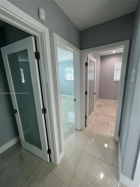 На продажу: $750,000 (4 спален, 2 ванн, 1248 Квадратных фут)