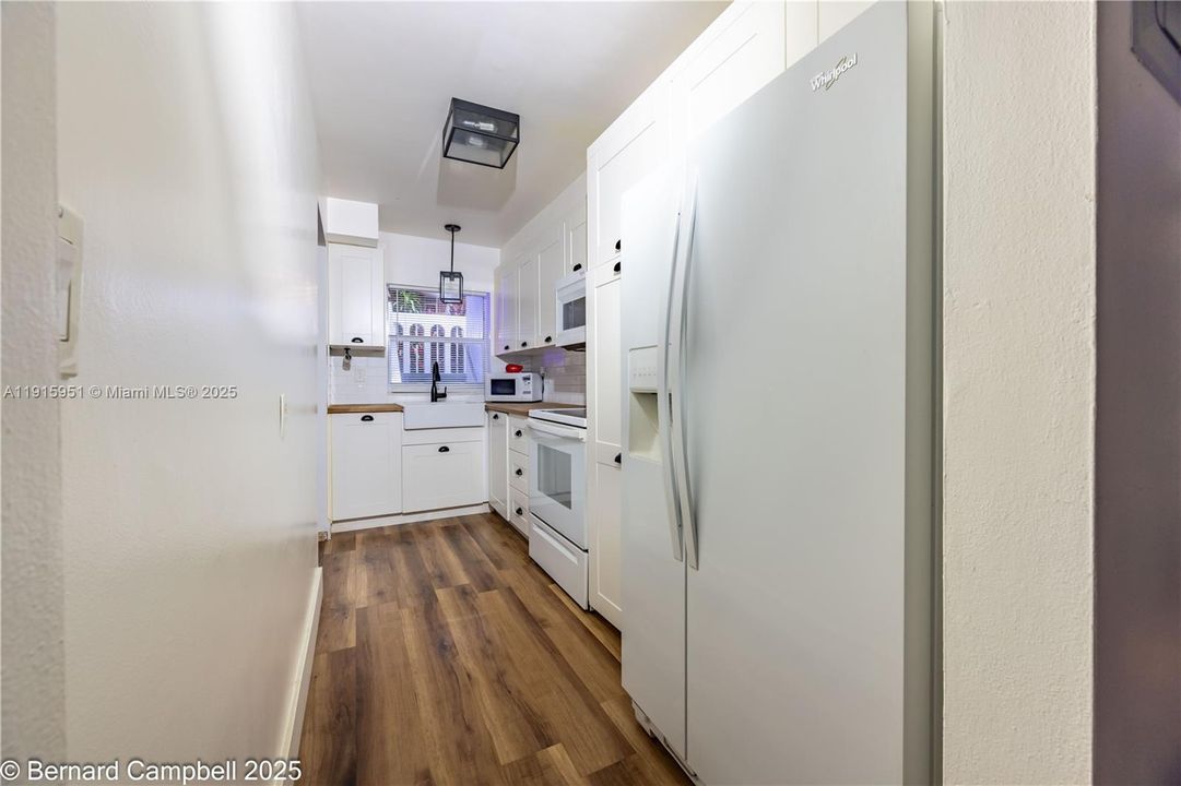 待售: $120,000 (1 贝兹, 1 浴室, 650 平方英尺)