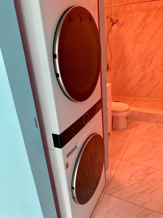 Washer/Dryer