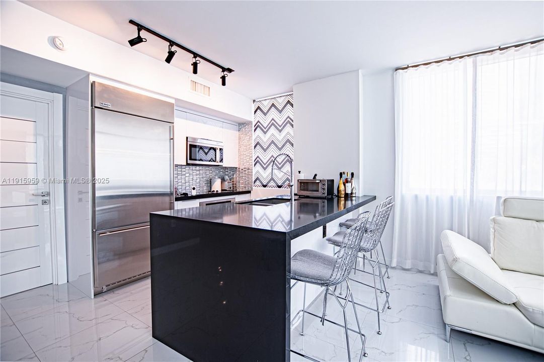 Недавно арендовано: $4,500 (2 спален, 2 ванн, 1100 Квадратных фут)