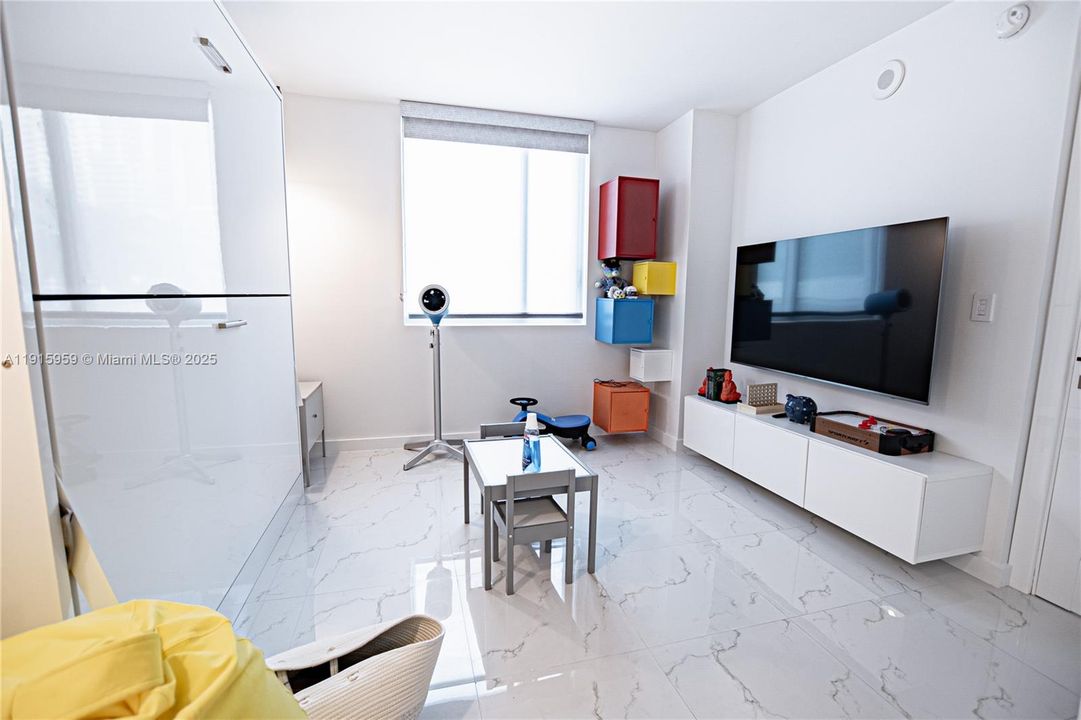 Недавно арендовано: $4,500 (2 спален, 2 ванн, 1100 Квадратных фут)