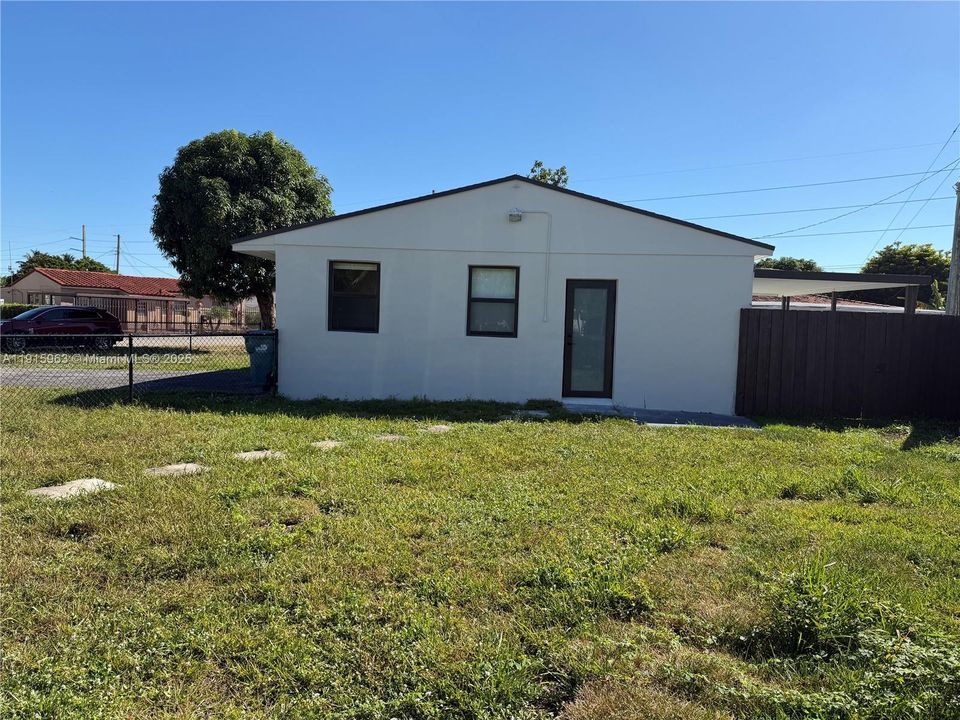 Great porch with space for BBQ