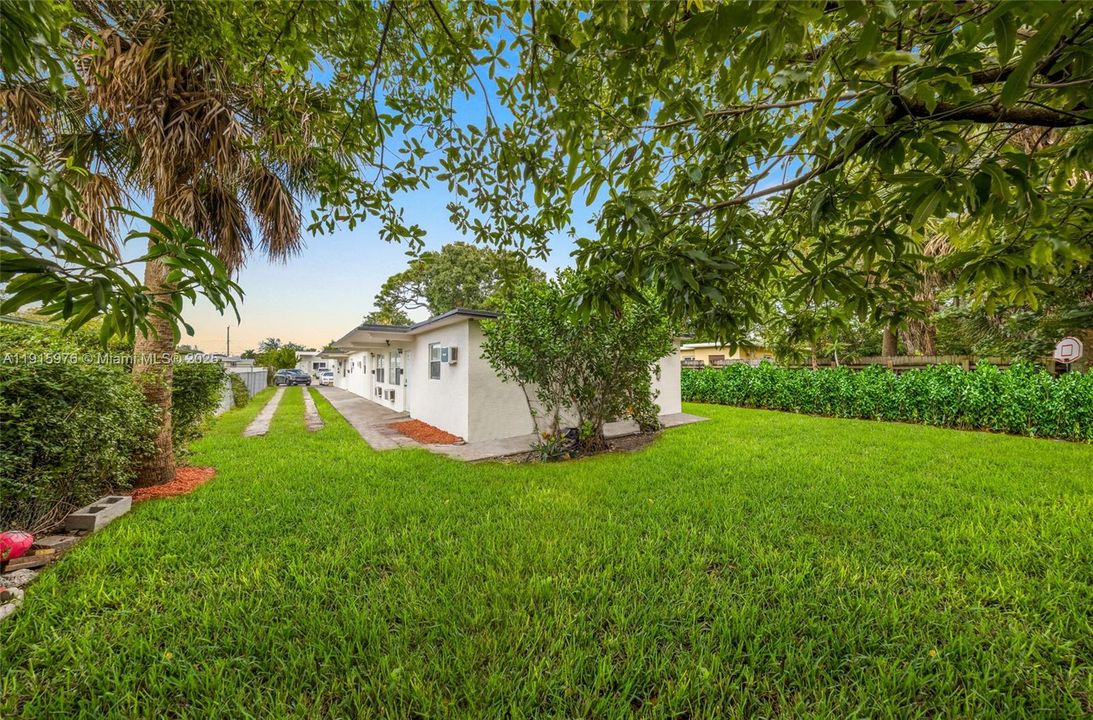 En Venta: $880,000 (0 camas, 0 baños, 2348 Pies cuadrados)