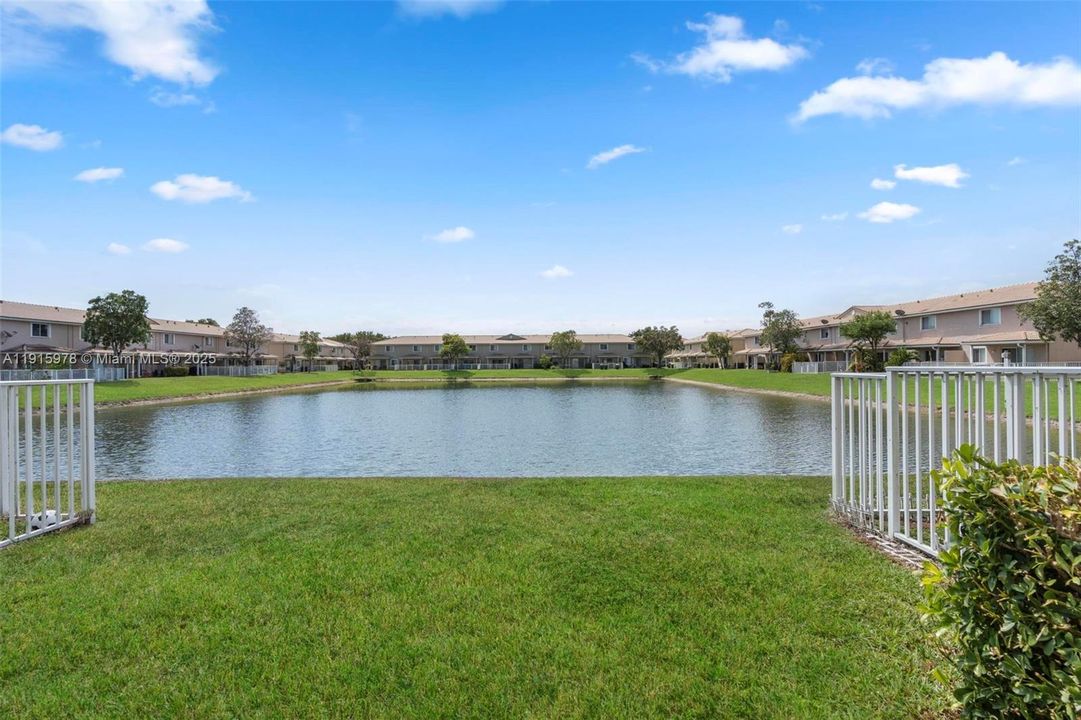 For Sale: $397,500 (3 beds, 2 baths, 1446 Square Feet)