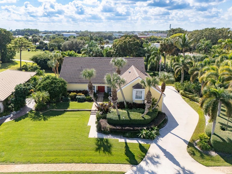 © Clark- 3360 SE Golf Trail-066
